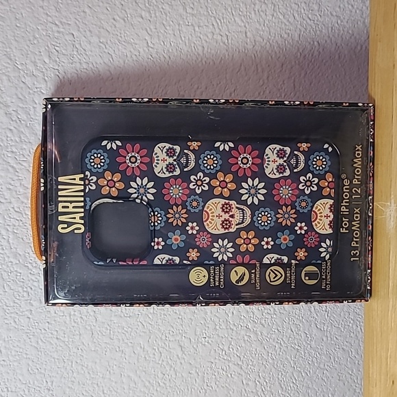 SARINA Day of the Dead IPhone 12/13 ProMax phone cover - Picture 1 of 5